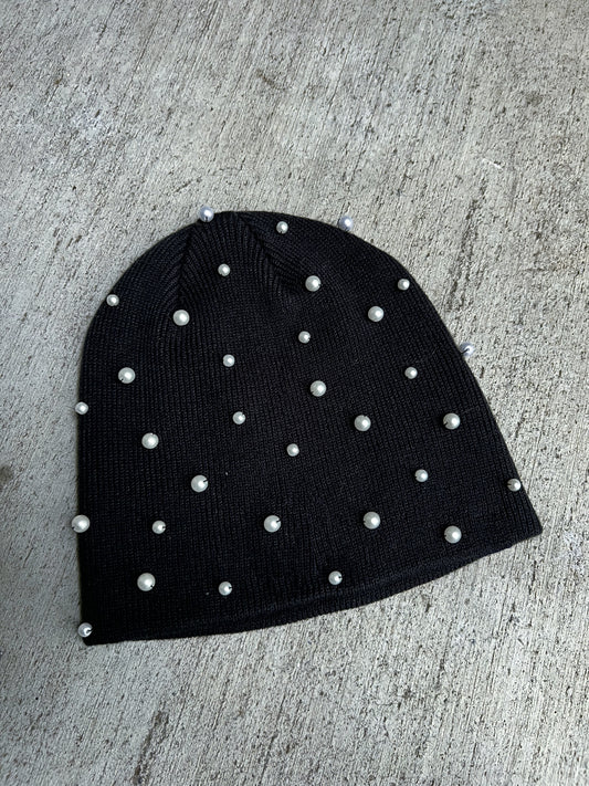 Pearl Cuffless Beanie