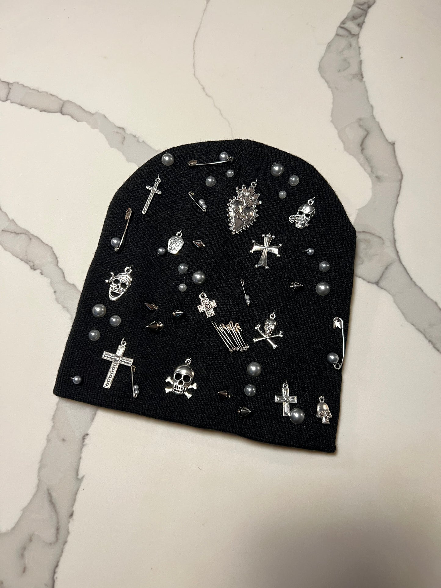 Junk Charm Cuffless Beanie